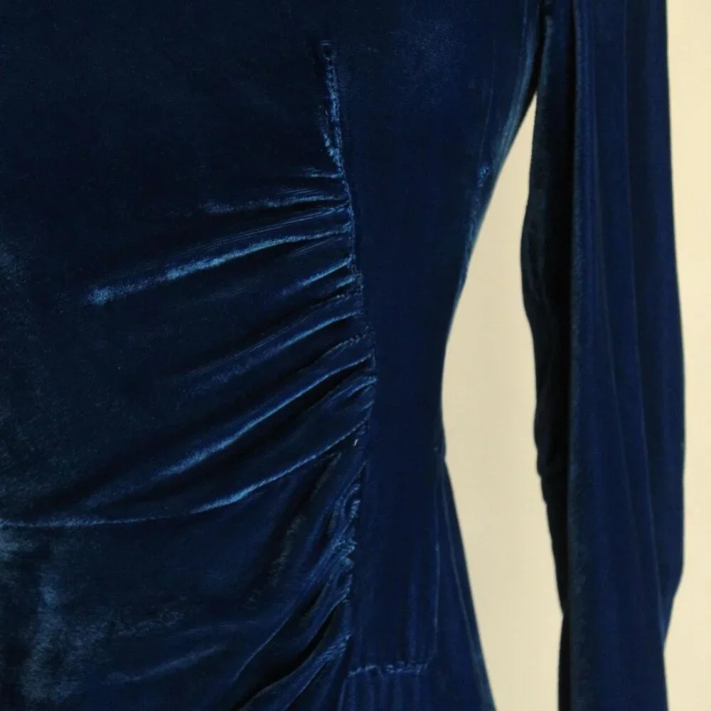 Vintage 1930s Dress, Royal Blue Silk Velvet with side Gathers - Picture 5 of 16